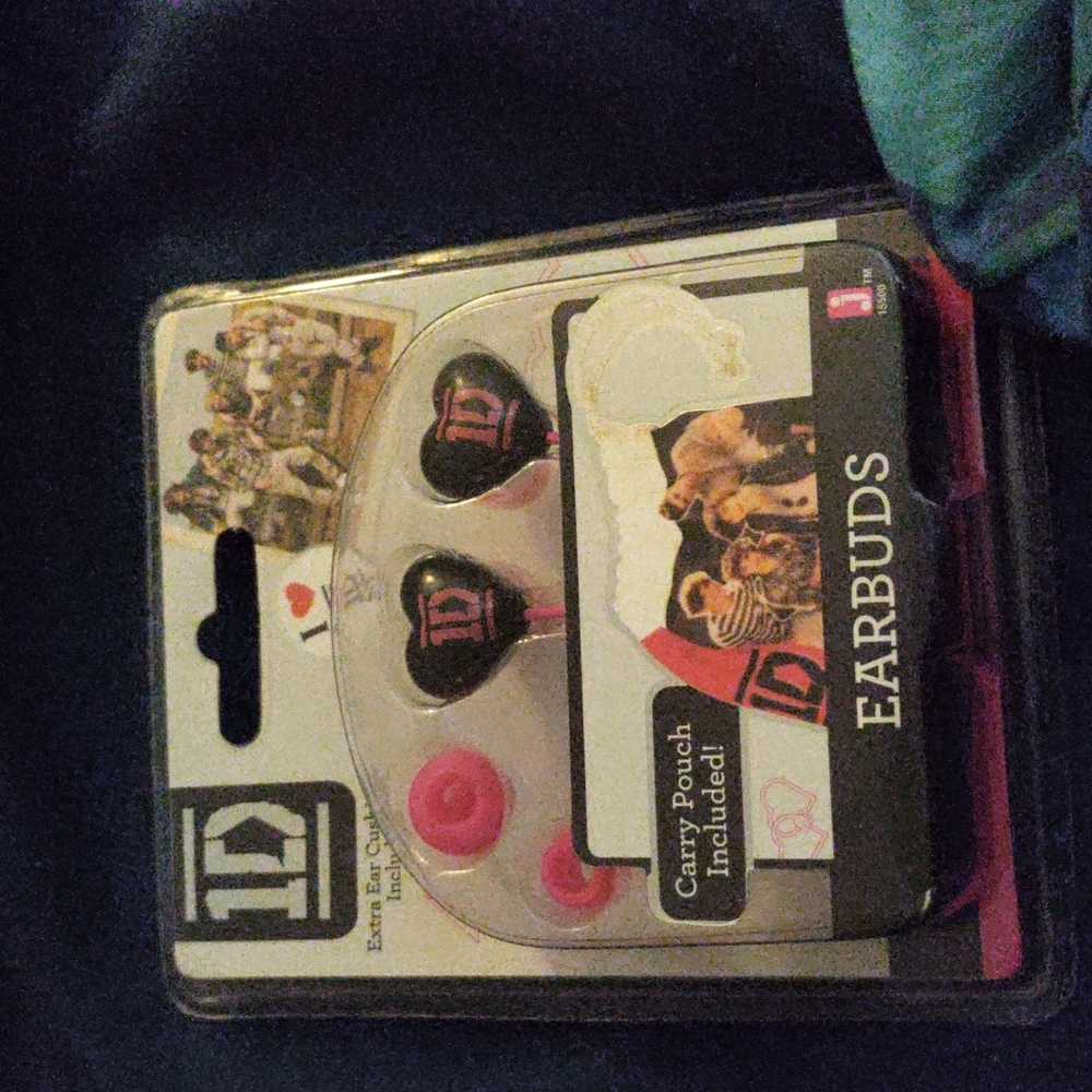 Earbuds
